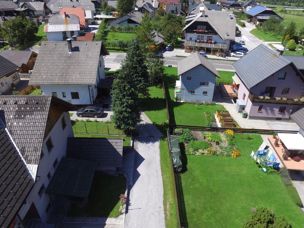 Apartments And Holiday Home Grohar Kranjska Gora Exterior foto